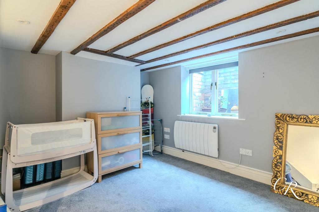 Cellar / Snug