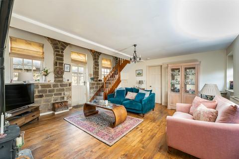 undefined, 8 Ashfield Park, Otley LS21