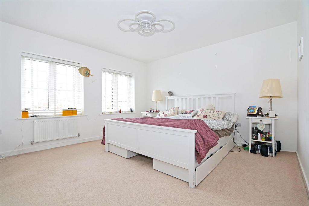 Master bedroom.jpg