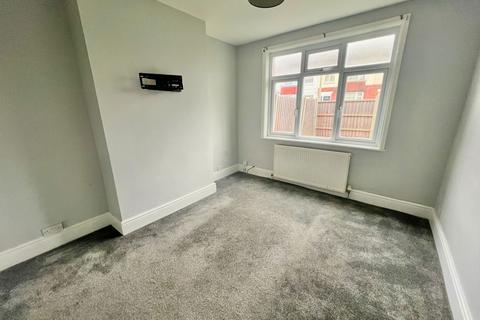 3 bedroom terraced house for sale, Grange Crescent, Gosport, PO12 3DS