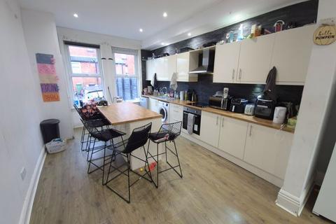 undefined, Estcourt Avenue, Leeds