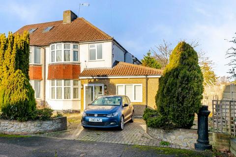4 bedroom semi-detached house for sale, Trenham Drive, Warlingham