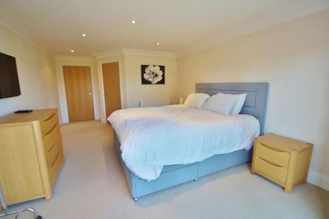3 bedroom apartment to rent, Golf Open 2026 - Cambridge Road, Churchtown - Sleeps 6