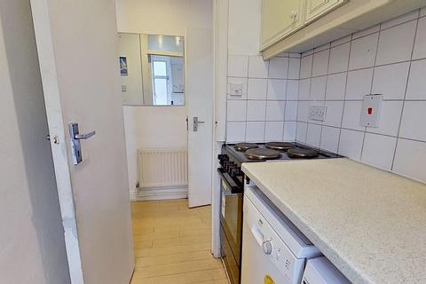 1 bedroom flat to rent, Westbourne Terrace, London W2
