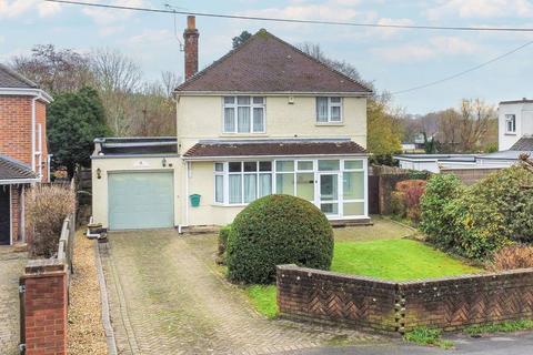 3 bedroom detached house for sale, Winsor