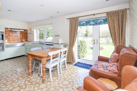 3 bedroom detached house for sale, Winsor Road, Winsor