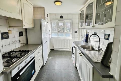 2 bedroom apartment to rent, Mallard Way, Mallard Court Mallard Way, NW9