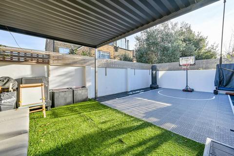 undefined, Poets Corner, Poet's Corner, London, W3