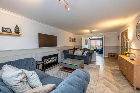 4 bedroom detached house for sale, 11 Turley Grove, Shifnal. TF11 8FT