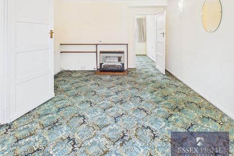 undefined, Three Bedroom End of Terrace house Greensted rd,Loughton