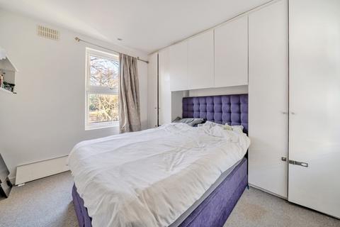 2 bedroom terraced house for sale, Latchmere Road, Battersea, London, SW11