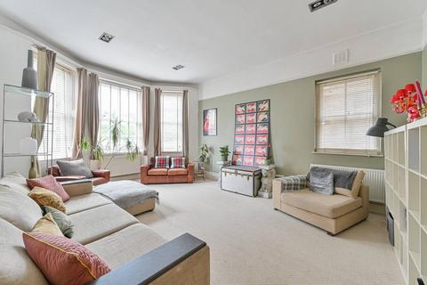 3 bedroom flat for sale, Anerley Road, Penge, London, SE20