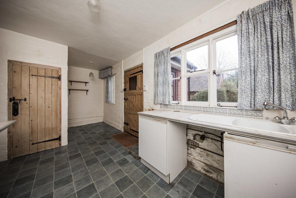 Kitchen 2