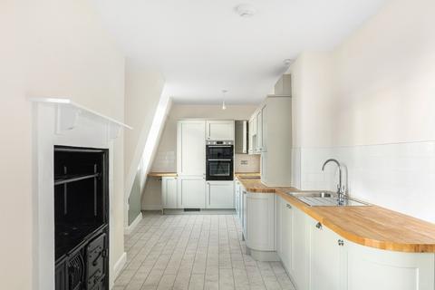 2 bedroom flat to rent, Moscow Road, London, W2