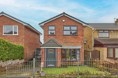 Larch Close, Wigan WN5