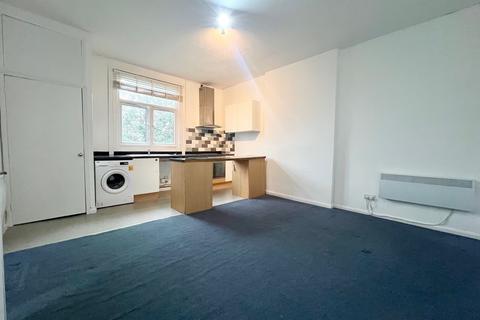 undefined, Birdhurst Rise , South Croydon