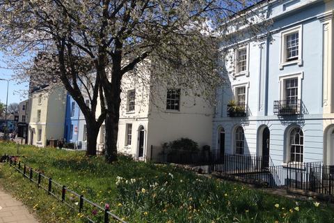 3 bedroom terraced house to rent, London Place, Oxford