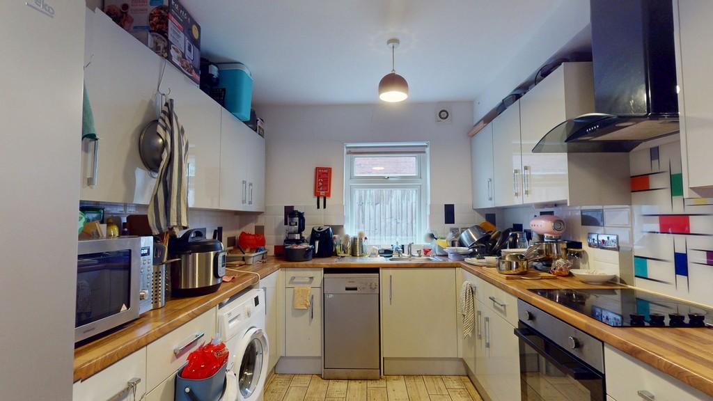 Communal Kitchen - Angle 1
