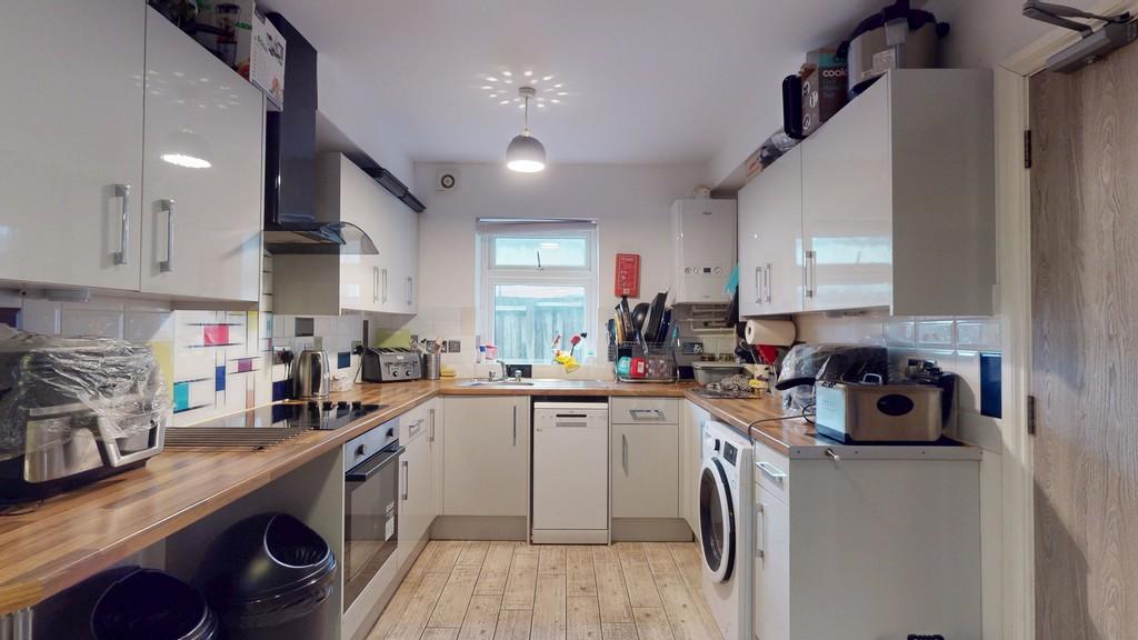 Communal Kitchen - Angle 3