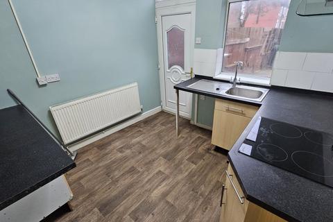 2 bedroom terraced house to rent, Gosling Gate Road, Goldthorpe