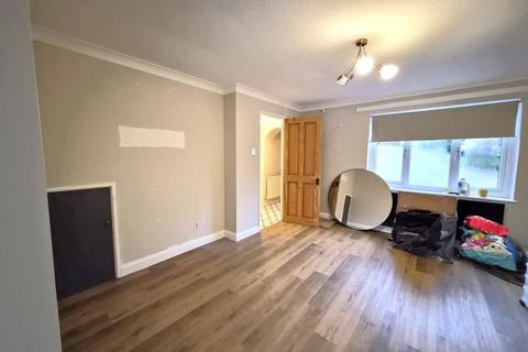 undefined, Godre'r Coed, Hengoed CF82