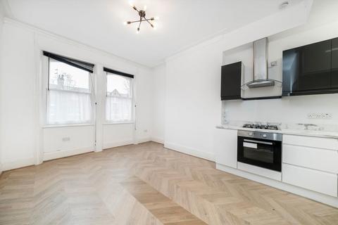 2 bedroom flat to rent, Brondesbury Villas, London NW6