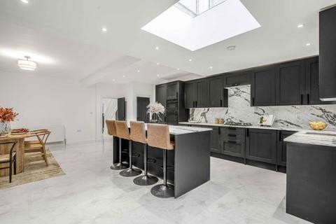 undefined, Baldry Gardens, London SW16
