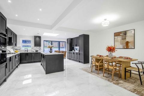 undefined, Baldry Gardens, London SW16