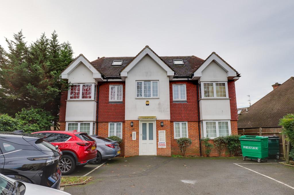 10-b0bd JHMCK - Flat 4, 53 Crown Lane - 43