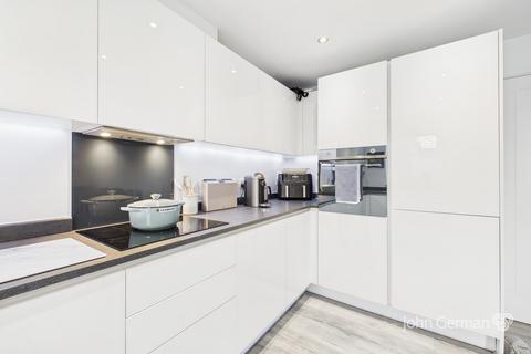 undefined, Fellows Drive, Burton-on-Trent