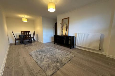 2 bedroom flat to rent, 1 Millennium Drive, London, E14
