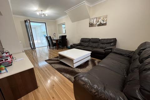 undefined, York Avenue, Hayes