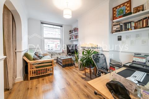 undefined, Topsfield Parade, Crouch End, London