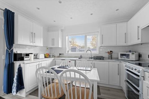 3 bedroom semi-detached house for sale, Lincoln Road, Chester CH1