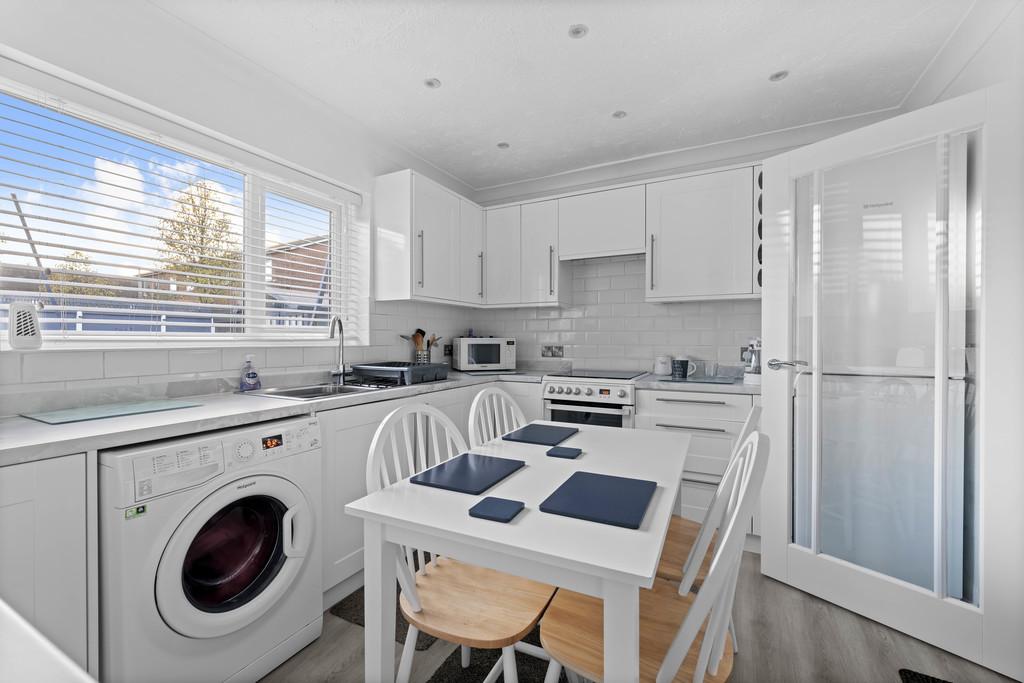 7 Lincoln Road, Blacon, CH1 5 BZ4