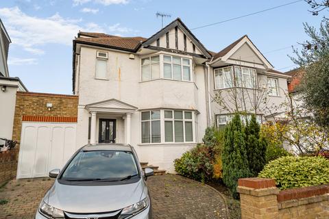 4 bedroom semi-detached house for sale, Kingsmere Park, London NW9