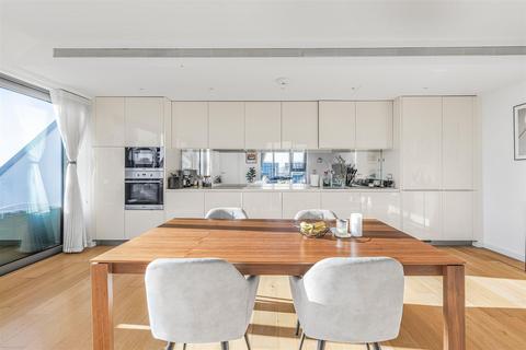 3 bedroom apartment to rent, Eastfields Avenue, Wandsworth, SW18