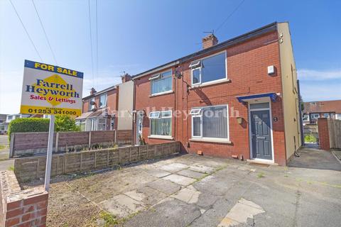2 bedroom semi-detached house for sale, Courtfield Avenue, Blackpool FY2