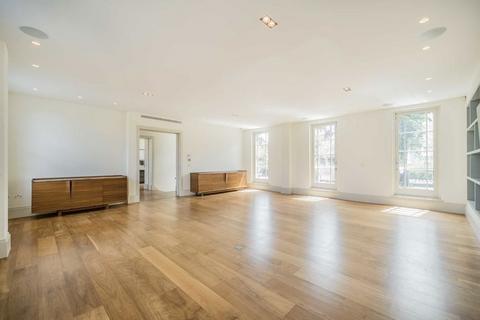 3 bedroom flat to rent, Westbourne Grove, London W11