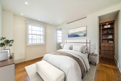 3 bedroom flat to rent, Westbourne Grove, London W11