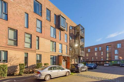 Mornington Close, Colindale, London, NW9