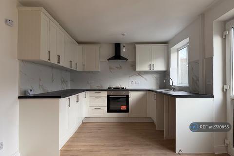 undefined, Cottingley Drive, Leeds, LS11