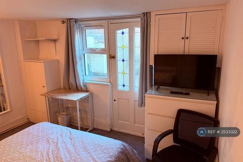undefined, King Street, Gillingham, ME7