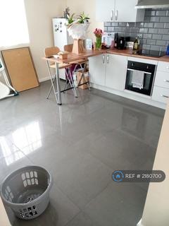 2 bedroom terraced house to rent, Sandford Close, Bransholme, Hull, HU7