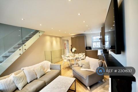 3 bedroom maisonette to rent, Friston Street, London, SW6