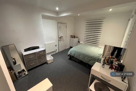 undefined, Grove Avenue, Lymm, WA13