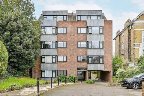 2 bedroom flat to rent, St Andrews Court, Grove Park, London, W4