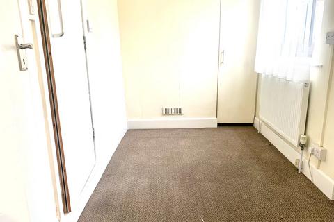 undefined, FIRGROVE ROAD, SO15