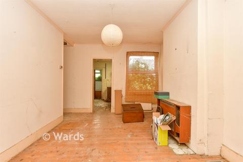 3 bedroom terraced house for sale, Foord Street, Rochester ME1