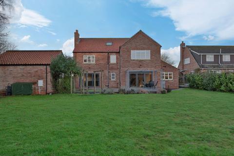 5 bedroom detached house for sale, Back Lane, York YO42